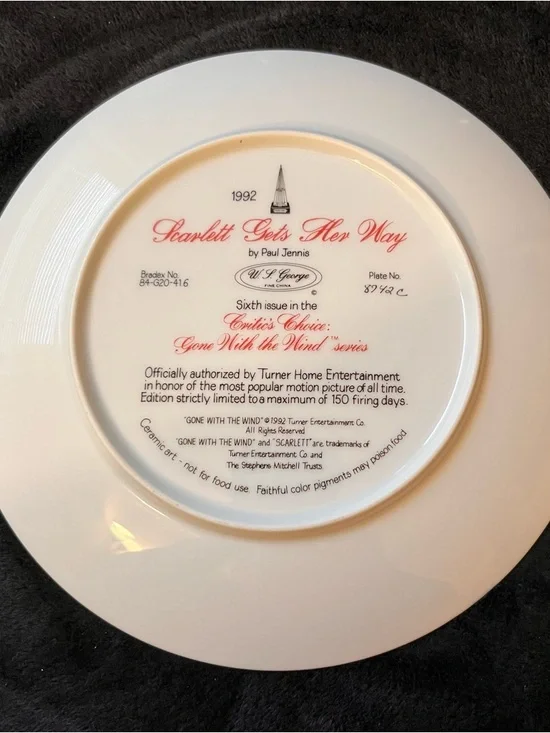 Collectible Decorative - Picture 2 of 2